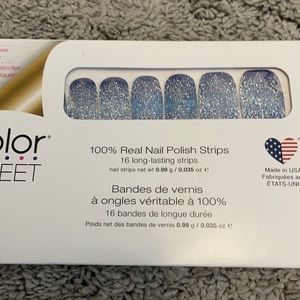 Color Street Nail Polish Strips Ice to Meet You